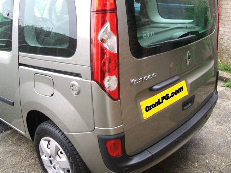 LPG Conversion Renault Kangoo 1.6L year 2011 with LPG filling point