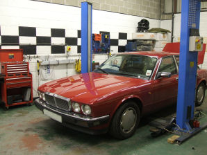 LPG Conversion Jaguar XJ6 3.2L year 1993